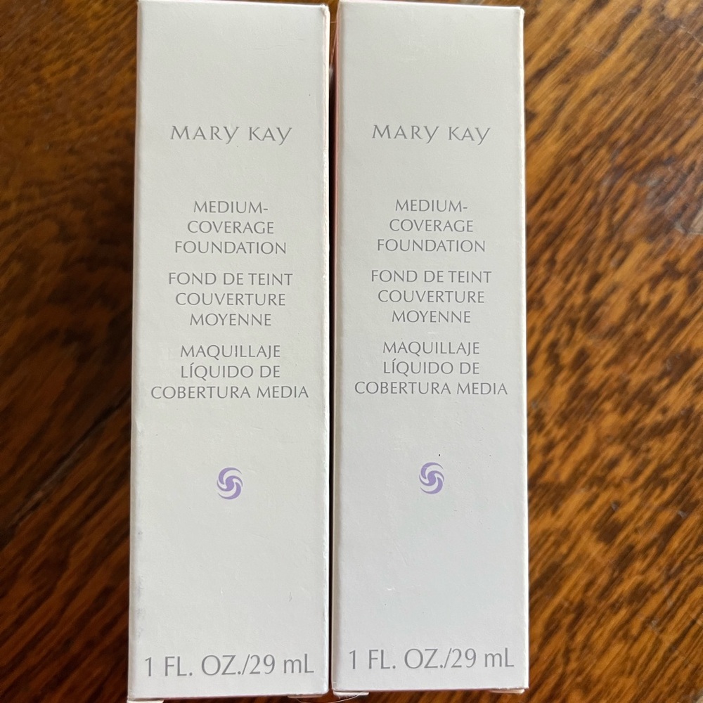 MARY KAY medium coverage foundation